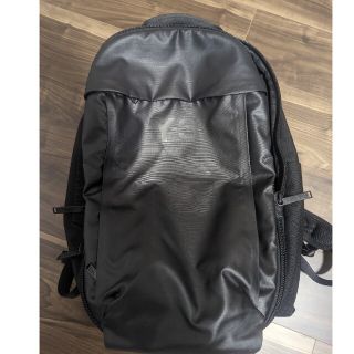 ワイスリー(Y-3)の【超美品】Y-3 メンズリュック ブラック バックパック(バッグパック/リュック)