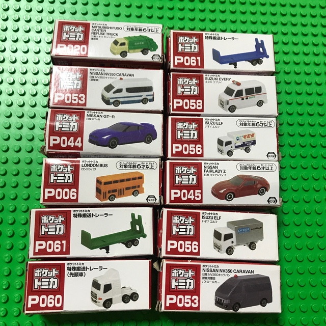 ポケットトミカ 12台 まとめ売りの通販 by ミニー's shop｜ラクマ