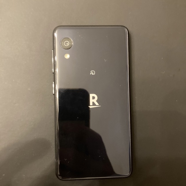 Rakuten(ラクテン)のRAKUTEN MINI 本体のみ スマホ/家電/カメラのスマートフォン/携帯電話(スマートフォン本体)の商品写真