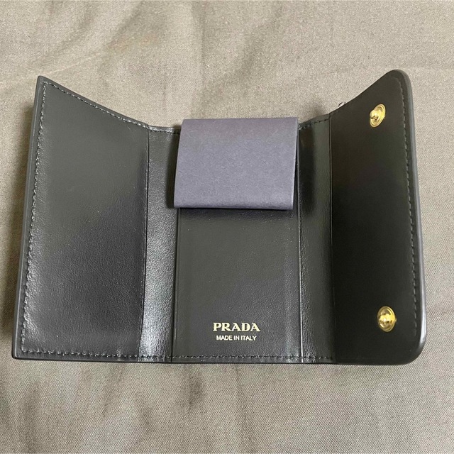 PRADA - 新品未使用 プラダキーケースの通販 by rina's shop|プラダ