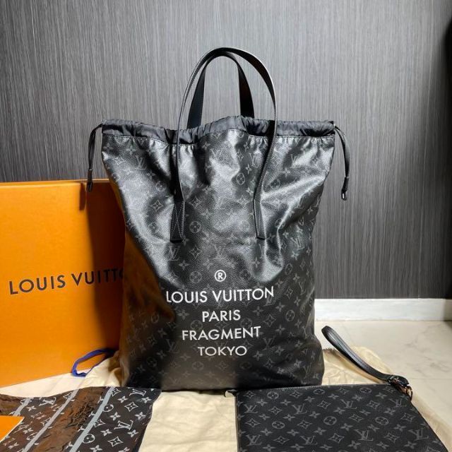 大特価!! LOUIS 即刻発送ルイヴィトン フラグメント カバライト ポーチ