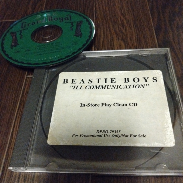 Beastie Boys CD+DVDセット💿非売品 ステッカーの通販 by ねこの Beastie Boys CD+DVDセット💿非売品 ステッカーの通販 by ねこの