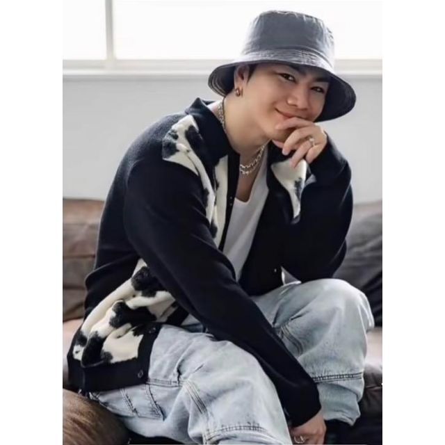 supreme cow print cardigan 登坂広臣着用