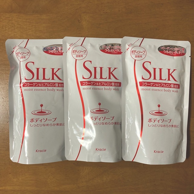 Kracie(クラシエ)のタロー様 専用　SILK シルク ボディソープ 詰替用 350ml×３ケ コスメ/美容のボディケア(ボディソープ/石鹸)の商品写真