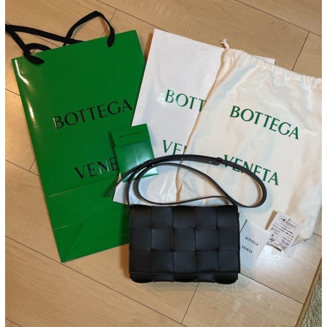 Bottega Veneta - ボッテガヴェネタ　 カセット　 BOTTEGA VENETA
