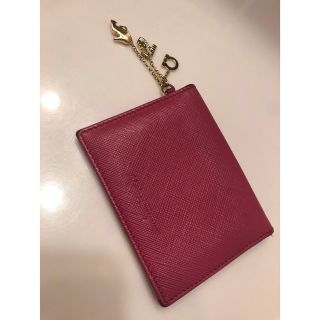 サルヴァトーレフェラガモ(Salvatore Ferragamo)のフェラガモ　定期入れ♡(名刺入れ/定期入れ)