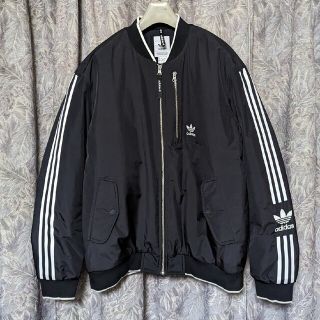 adidasｵﾘｼﾞﾅﾙｽ ﾊﾟﾃﾞｯﾄﾞ中綿入MA-1ｼﾞｬｹｯﾄ