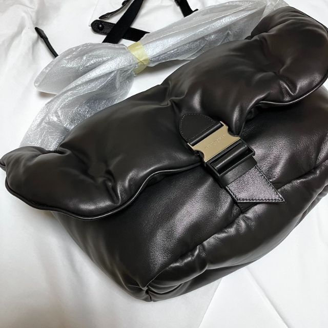 Maison Martin Margiela(マルタンマルジェラ)の新品 定価27.7万 マルジェラ 22aw ショルダーバッグ 4022 メンズのバッグ(ショルダーバッグ)の商品写真