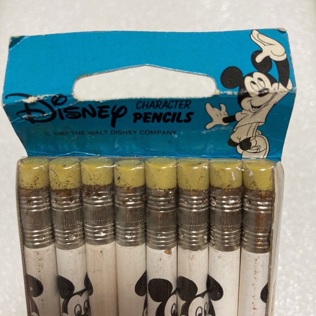 Disney(ディズニー)のミッキー　鉛筆 エンタメ/ホビーのアート用品(鉛筆)の商品写真