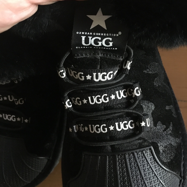 UGG AUSTRALIA(アグオーストラリア)のUGG3回着用 キッズ/ベビー/マタニティのキッズ靴/シューズ(15cm~)(ブーツ)の商品写真