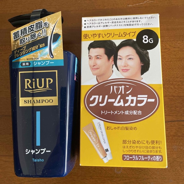 大正製薬(タイショウセイヤク)のリアップシャンプー、白髪染めセット コスメ/美容のヘアケア/スタイリング(シャンプー)の商品写真