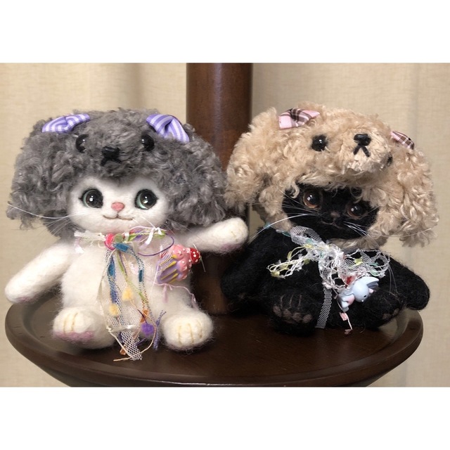 羊毛フェルト トイプーさん(黒猫 白猫)2点セット ハンドメイド 未
