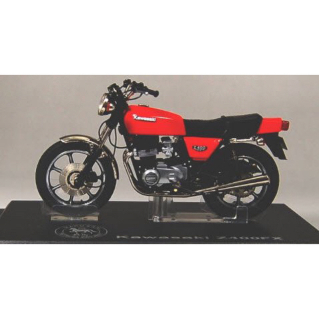 新品 1/18 赤kawasaki Z400FX カワサキ ミニカー Z1 Z2-