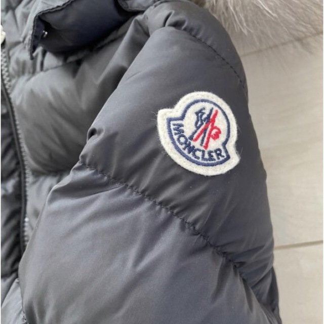 MONCLER(モンクレール)のモンクレール  アベル　10A  ブラック レディースのジャケット/アウター(ダウンコート)の商品写真