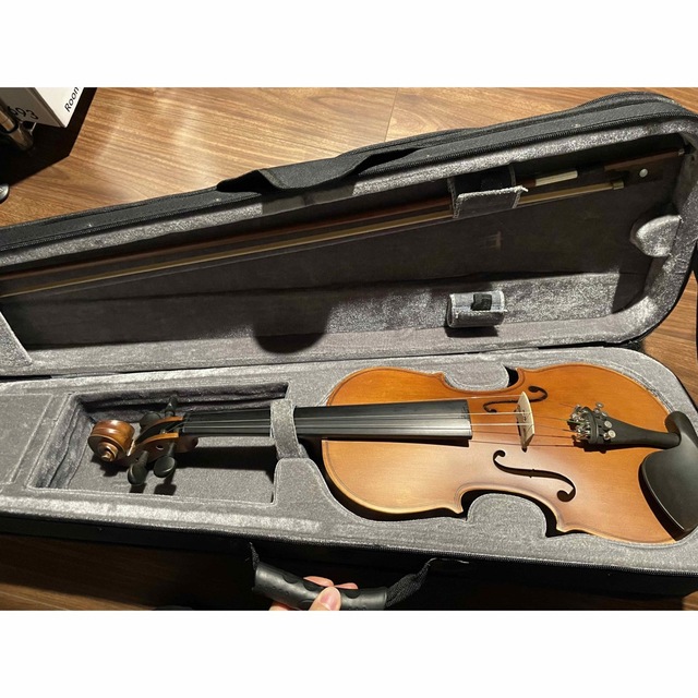 新品のようなヴァイオリン 新品弦とDVDセット