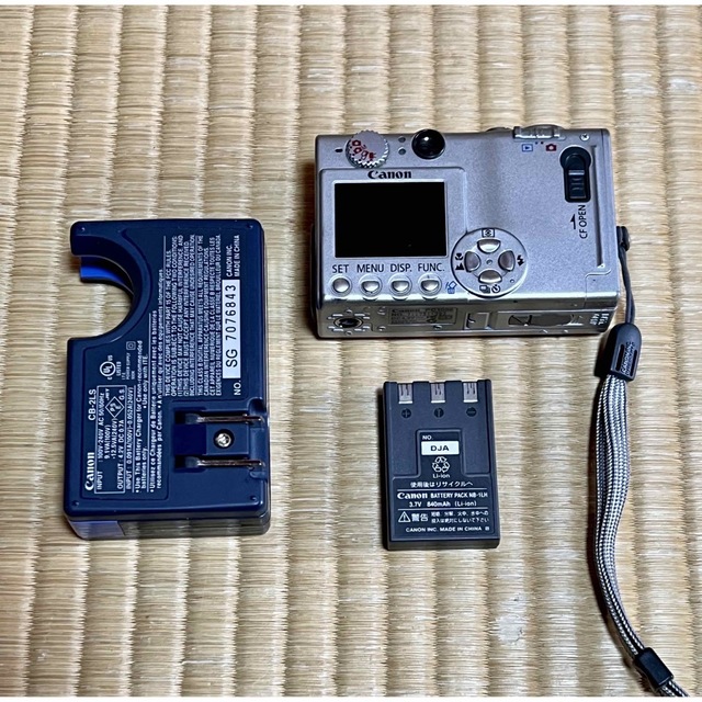 Canon - Canon IXY DIGITAL 400 バッテリー、充電器付き ユーズドの通販 by パンダちゃん's shop|キヤノンならラクマ Canon - Canon IXY DIGITAL 400 バッテリー、充電器付き ユーズドの通販 by パンダちゃん's shop|キヤノンならラクマ