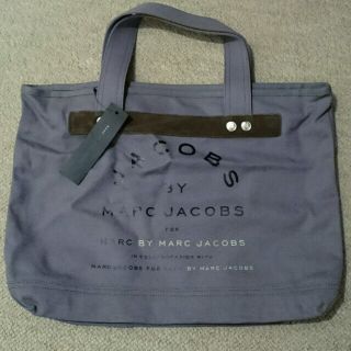 マークバイマークジェイコブス(MARC BY MARC JACOBS)の【新品】MARC BY MARC JACOBS マークジェイコブス トートバッグ(トートバッグ)