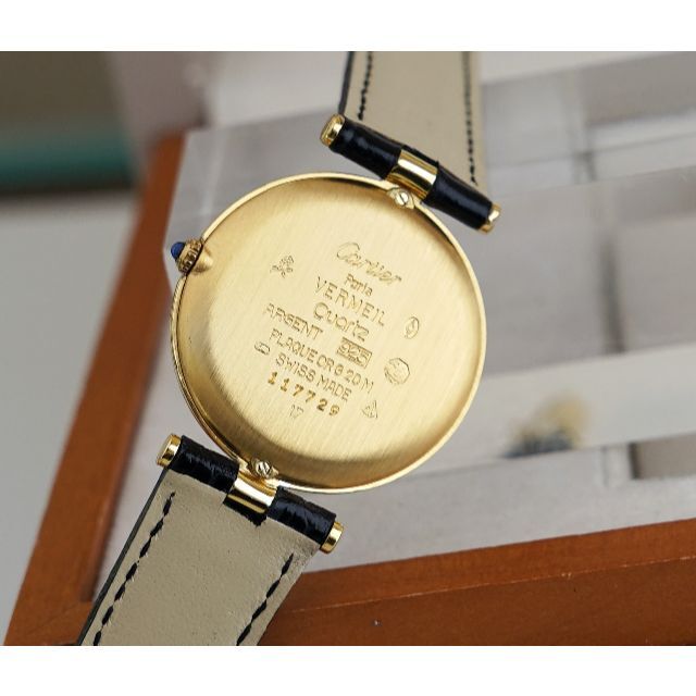 Cartier(カルティエ)の美品 カルティエ マスト ヴァンドーム スリーカラーゴールド ストライプ LM メンズの時計(腕時計(アナログ))の商品写真