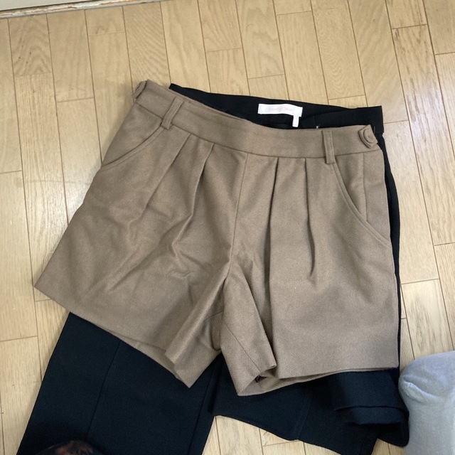 A.P.C(アーペーセー)のa.p.c woolショートパンツ　キャメルブラウン古着vintage レディースのパンツ(ショートパンツ)の商品写真