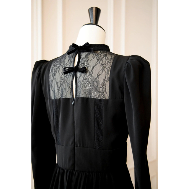 Modern Mademoiselle Back Ribbon Dress