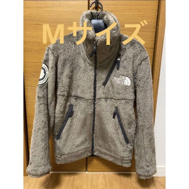 THE NORTH FACE(ザノースフェイス)のノースフェイス アンタークティカバーサロフトジャケット ワイマラナーブラウンM メンズのジャケット/アウター(ブルゾン)の商品写真