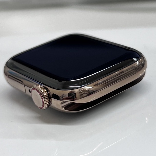 W816 Apple Watch5+ ポケットチャージャー05 5,000mAh