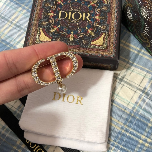 今季ブランド Dior ブローチ tdh-latinoamerica.de