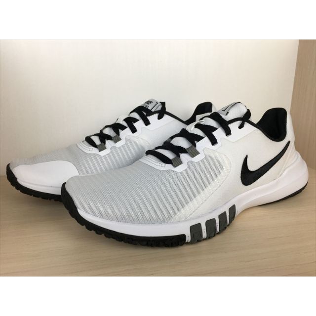 NIKE フレックスコントロール TR4