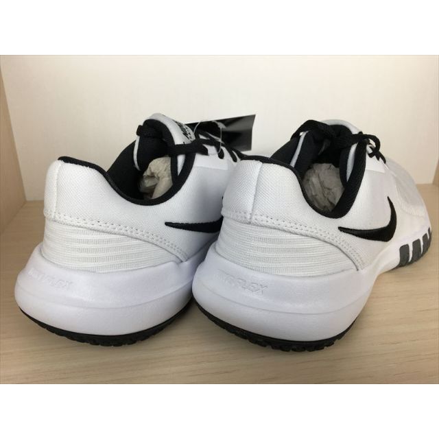 NIKE フレックスコントロール TR4