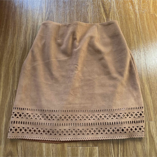 archives(アルシーヴ)のスエードタイトスカート レディースのスカート(ミニスカート)の商品写真