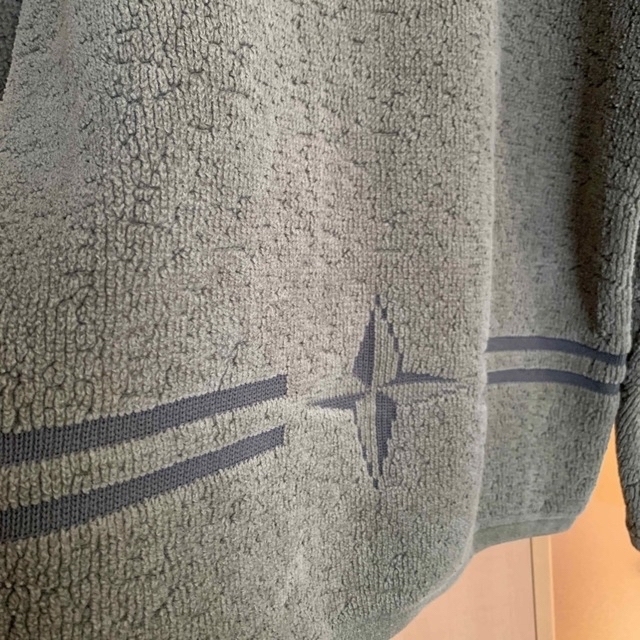 STONE ISLAND(ストーンアイランド)のSTONE ISLAND knit sweater M olive セーター メンズのトップス(ニット/セーター)の商品写真