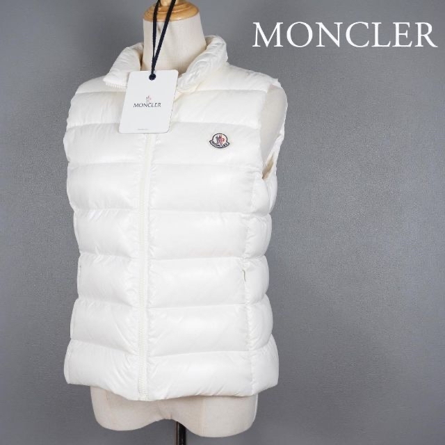 MONCLER(モンクレール)のモンクレール  BADY GHANY 2点セット レディースのジャケット/アウター(ダウンベスト)の商品写真