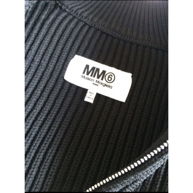 MM6(エムエムシックス)のmm6 メゾンマルジェラ　ジップアップ　ニットブルゾン レディースのジャケット/アウター(ブルゾン)の商品写真