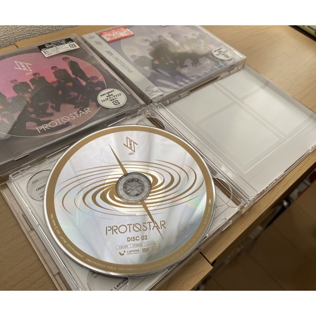 JO1(ジェイオーワン)のJO1 PROTOSTAR(3CD+DVD) エンタメ/ホビーのCD(K-POP/アジア)の商品写真