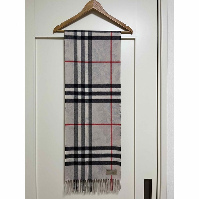 数量限定価格!! - BURBERRY BURBERRY カシミア100% 花柄 未使用に近い