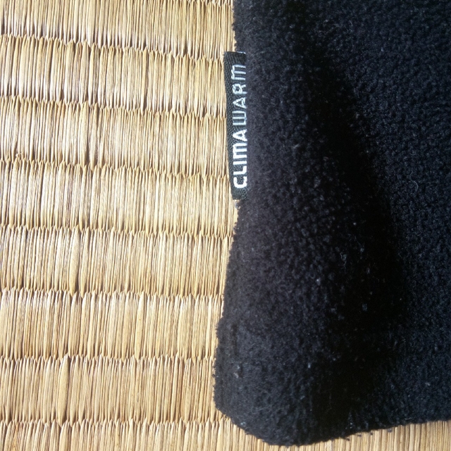 ネックウォーマ　アディダス　黒　フリース素材 レディースのファッション小物(ネックウォーマー)の商品写真