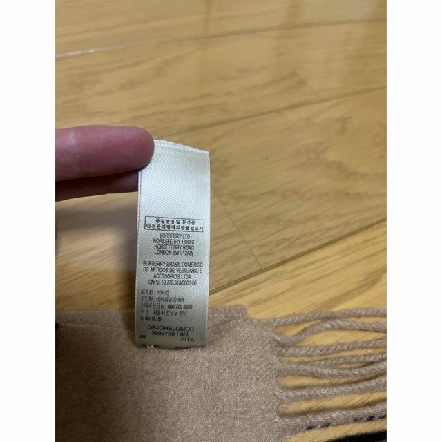 BURBERRY バーバリー マフラー カシミア100% 未使用に近い 赤ハート BURBERRY バーバリー マフラー カシミア100% 未使用に近い 赤ハート