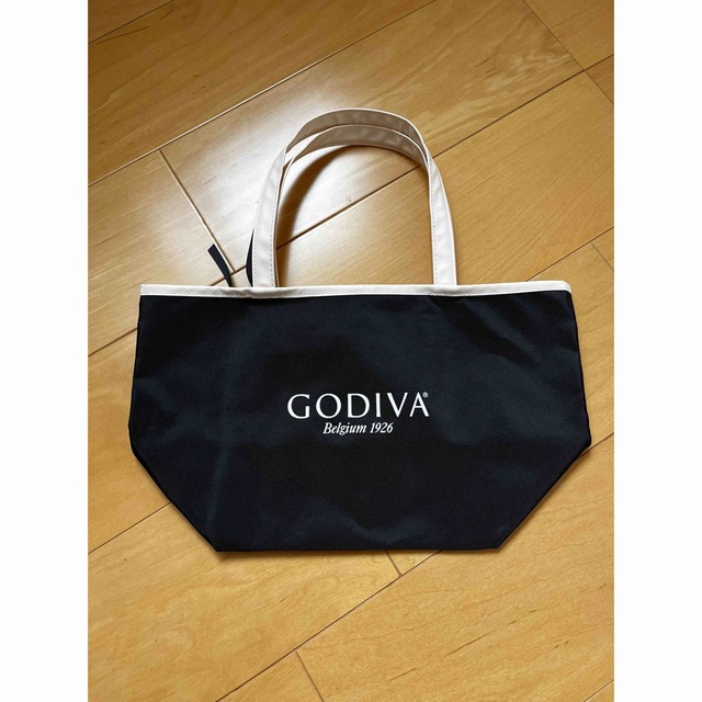 GODIVA(ゴディバ)のGODIVA  トートバッグ　ノベルティ エンタメ/ホビーのコレクション(ノベルティグッズ)の商品写真