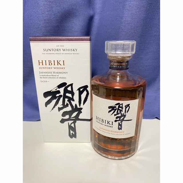 サントリー Suntory 響 ジャパニーズハーモニー　700ml 新品・未開封