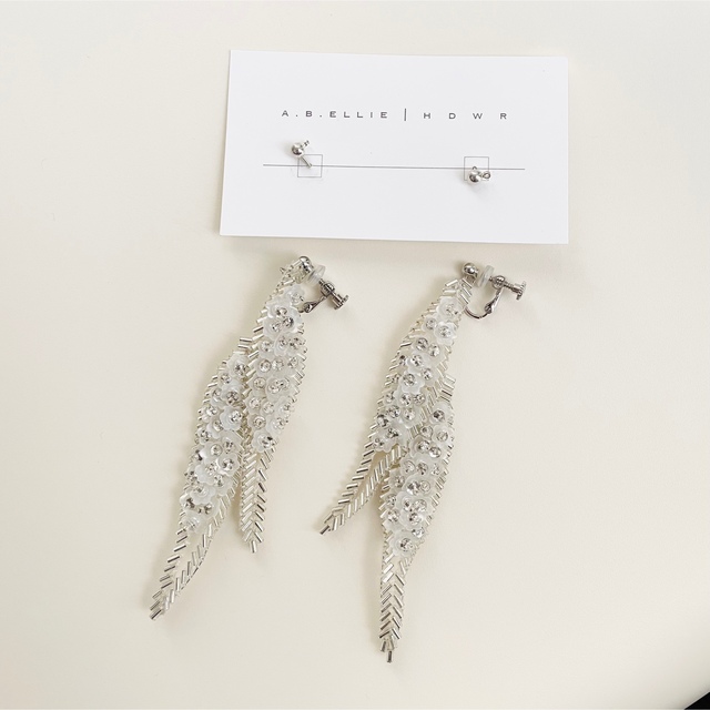 A.B. ELLIE エイビーエリー Willow ピアス | www.martin-sarl.fr