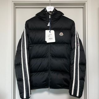 モンクレール(MONCLER)の【新品/定価以下】モンクレールSanbesan ダウンジャケット size:2(ダウンジャケット)