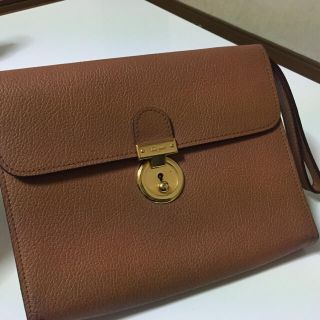 フェラガモ(Ferragamo)のフェラガモ ヴィンテージ クラッチ バッグ かわいい(クラッチバッグ)