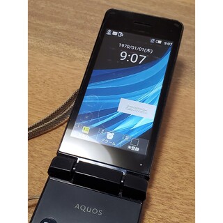 アクオス(AQUOS)の805SH AQUOSケータイ3(携帯電話本体)