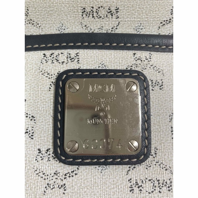 MCM(エムシーエム)のRUM様専用【※緊急値下げ※】MCM ハンドバッグ レディースのバッグ(ハンドバッグ)の商品写真