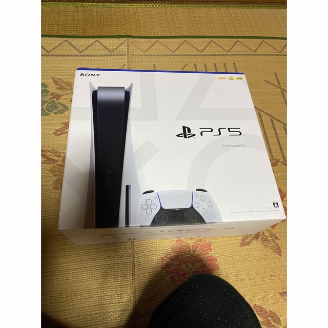 SONY PlayStation5 CFI-1100A01 エンタメ/ホビーのゲームソフト/ゲーム機本体(家庭用ゲーム機本体)の商品写真