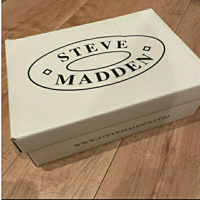 Steve Madden ブラックレザーブーツ 5