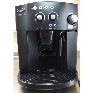 デロンギ(DeLonghi)のデロンギ マグニフィカ ESAM1000SJ 全自動エスプレッソマシン(エスプレッソマシン)