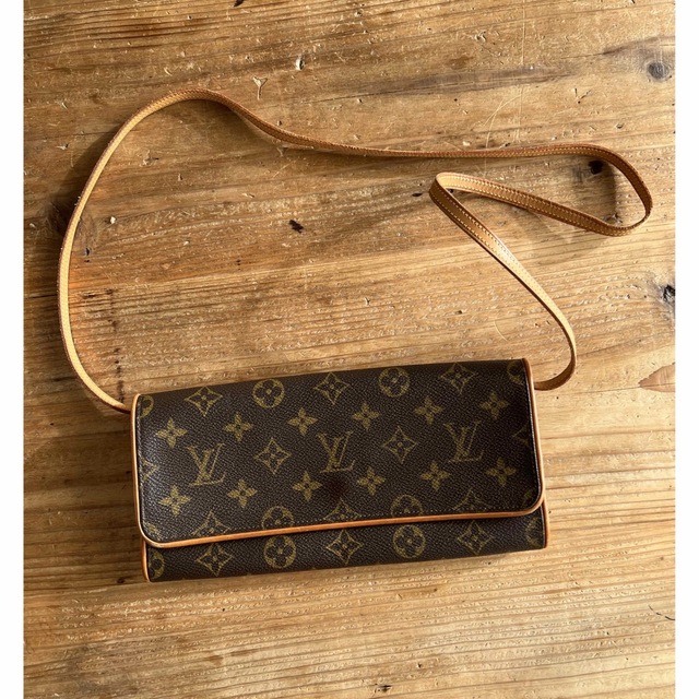 LOUIS VUITTON(ルイヴィトン)のルイヴィトン モノグラム ポシェットツインGM ウエストポーチ　ショルダーバック レディースのバッグ(ボディバッグ/ウエストポーチ)の商品写真