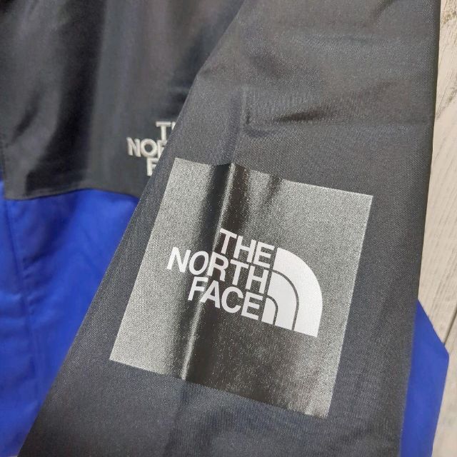 THE NORTH FACE(ザノースフェイス)の【新品】ノースフェイス　マウンテンパーカー　ナイロンジャケット　DRYVENT メンズのジャケット/アウター(マウンテンパーカー)の商品写真