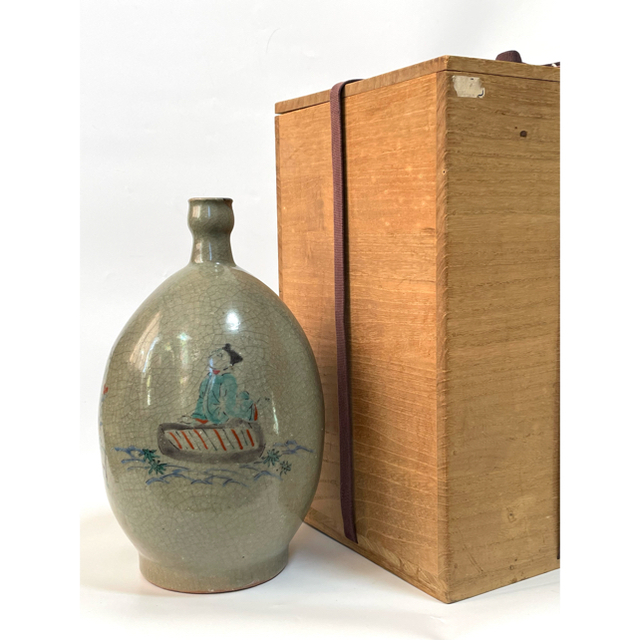 骨董 柿右衛門青磁 人物文 瓜形徳利 蓋付 瓶子 花入 柿右衛門 古 骨董 柿右衛門青磁 人物文 瓜形徳利 蓋付 瓶子 花入 柿右衛門 古